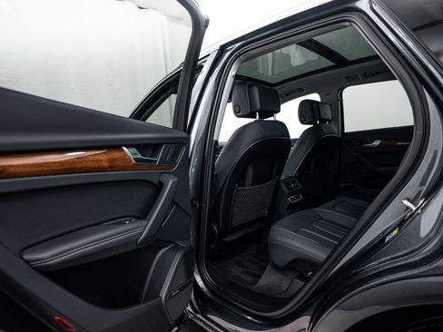 Certified 2023 Audi Q5 2.0T Premium Plus image 20