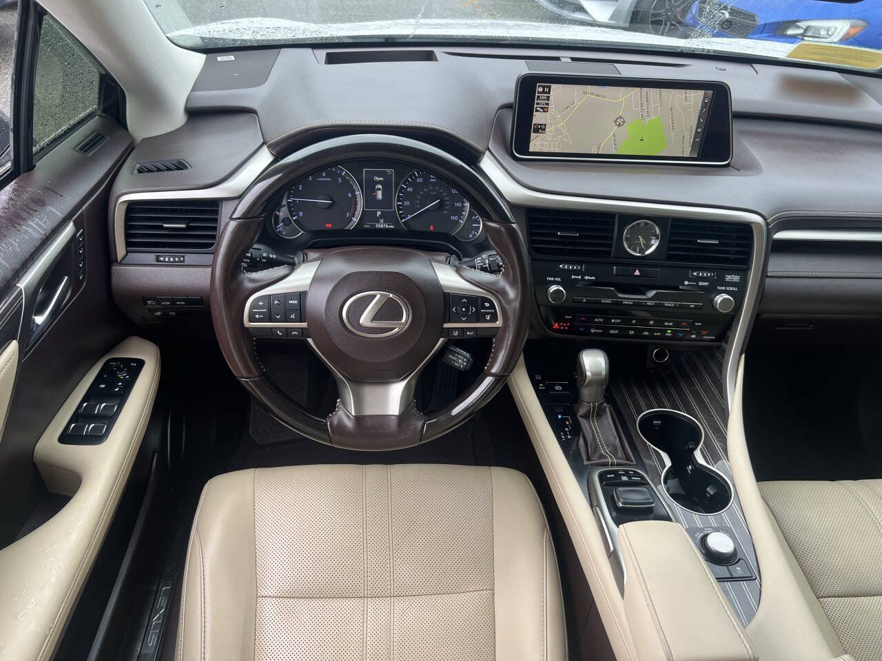 Used 2018 Lexus RX 350L Luxury w/ Accessory Package FWD image 24