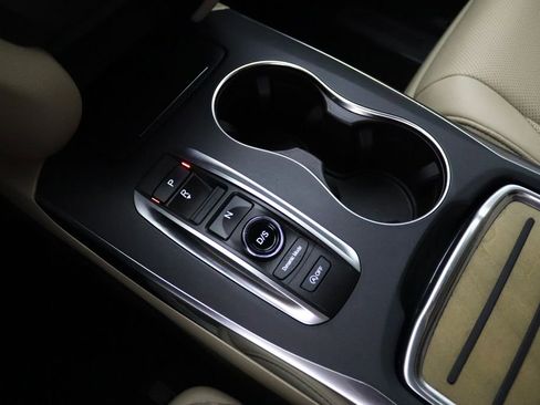 Used 2020 Acura MDX SH-AWD w/ Technology Package image 23
