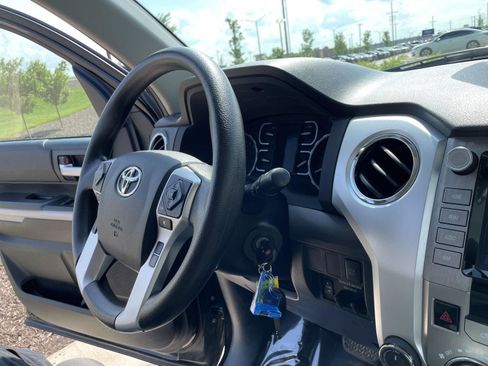 Used 2020 Toyota Tundra SR5 w/ SX Package AWD/4WD image 27