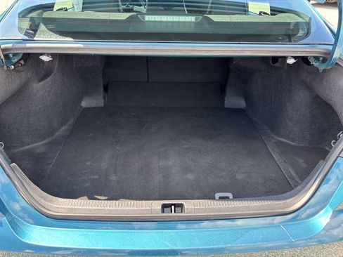 Used 2025 Toyota Camry SE FWD image 45