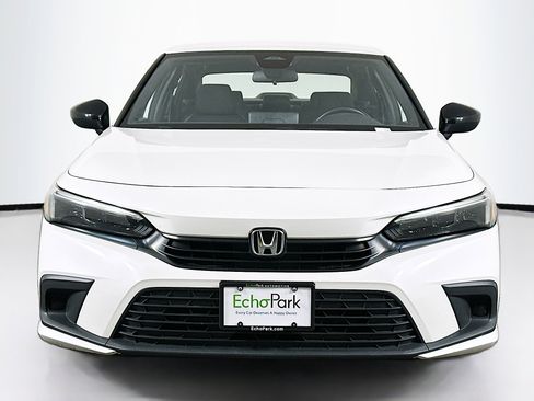 Used 2024 Honda Civic Sport image 2