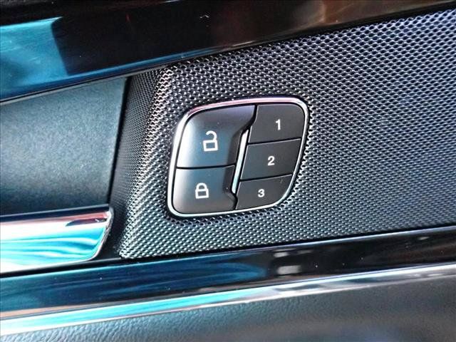 Used 2023 Lincoln Nautilus Reserve w/ Equipment Group 201A AWD/4WD image 17