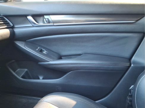 Used 2021 Honda Accord Sport image 27