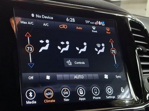 Used 2020 Jeep Grand Cherokee Trailhawk w/ Premium Lighting Group image 15