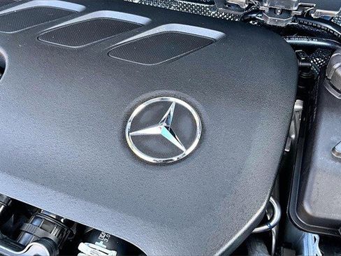 Certified 2025 Mercedes-Benz GLA 250 4MATIC image 34