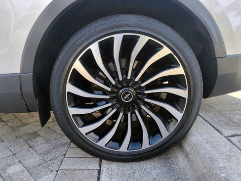Used 2019 Lincoln Nautilus Black Label AWD/4WD image 51