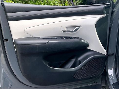 Used 2025 Hyundai Tucson SEL FWD image 22