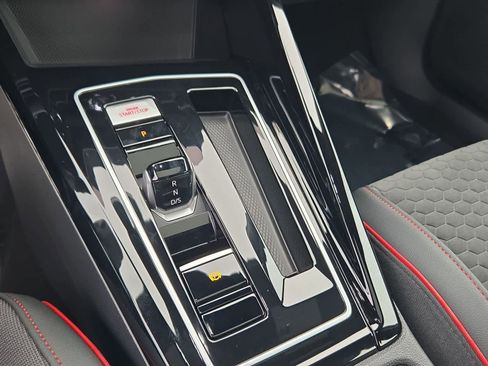 New 2026 Volkswagen GTI SE FWD image 32