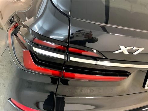 New 2026 BMW X7 xDrive40i w/ M Sport Package image 14