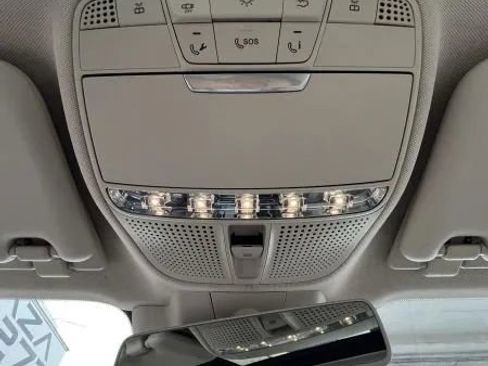 Used 2017 Mercedes-Benz E 300 image 40