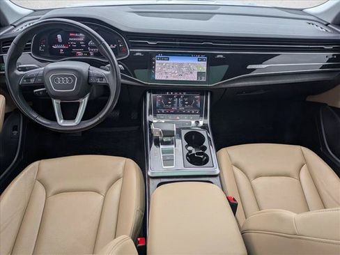 Used 2023 Audi Q8 Premium Plus w/ Premium Plus Package AWD/4WD image 19