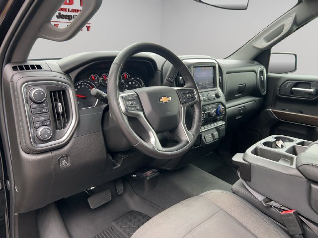 Used 2019 Chevrolet Silverado 1500 LT w/ All-Star Edition AWD/4WD image 28