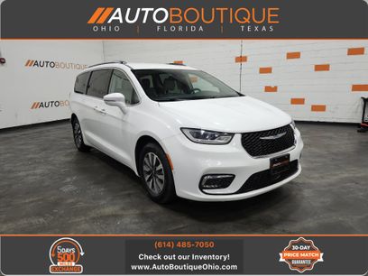 Used 2021 Chrysler Pacifica Touring-L