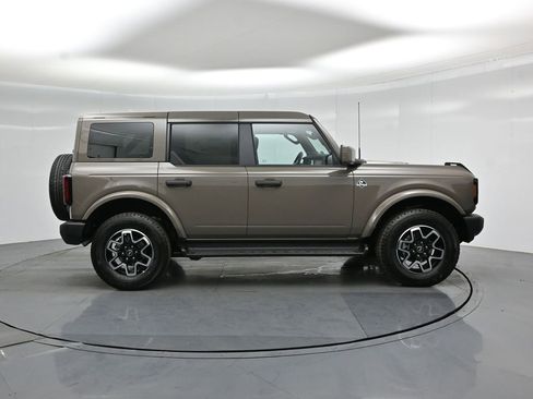 New 2026 Ford Bronco Outer Banks image 26