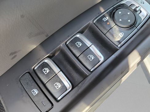 New 2027 Kia Carnival EX w/ Dark Edition Package FWD image 14