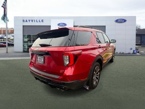 Used 2020 Ford Explorer ST w/ Premium Technology Package image 4