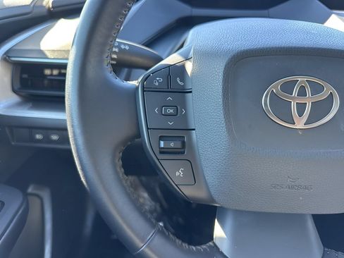 Used 2024 Toyota Prius LE FWD image 13
