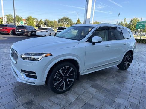 Used 2023 Volvo XC90 B6 Plus w/ Protection Package Premier AWD/4WD image 6