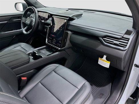 New 2026 GMC Acadia Elevation w/ Super Cruise Package image 32