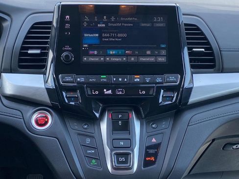 Used 2024 Honda Odyssey EX-L image 8