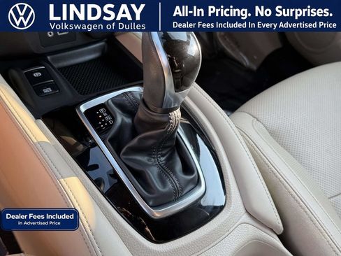 Used 2020 Nissan Rogue SL AWD/4WD image 21