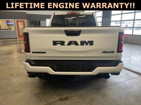New 2026 RAM 1500 Big Horn AWD/4WD image 7