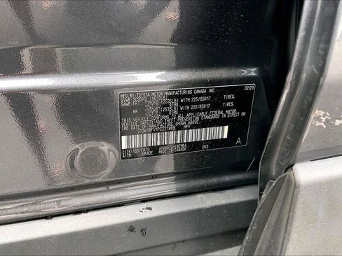 Used 2023 Toyota RAV4 XLE w/ Convenience Package image 34