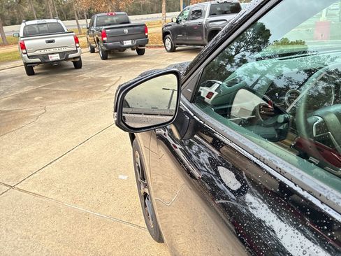 New 2026 Toyota Highlander XSE image 14