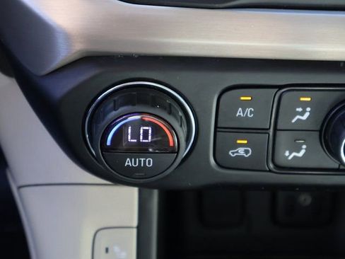 Certified 2019 GMC Acadia Denali w/ Technology Package FWD image 29