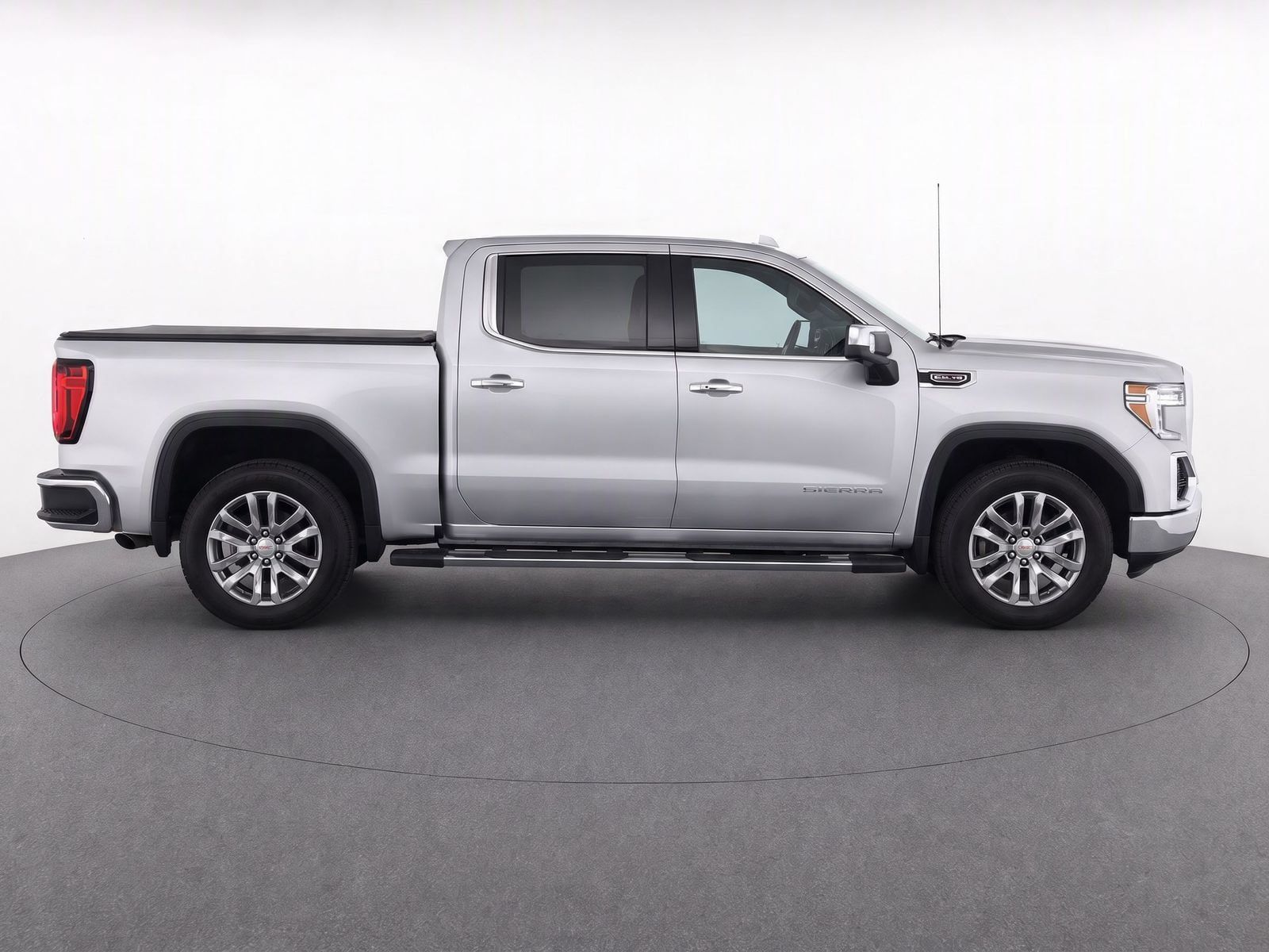 Used 2019 GMC Sierra 1500 SLT w/ SLT Premium Package RWD image 6