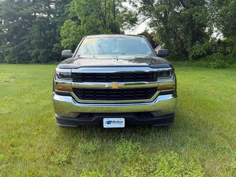 Used 2017 Chevrolet Silverado 1500 W/T w/ Chrome Bumper Package AWD/4WD image 2