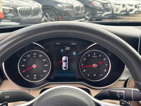 Used 2019 Mercedes-Benz C 300 Sedan image 27