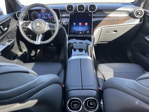 Certified 2025 Mercedes-Benz GLC 300 4MATIC image 13