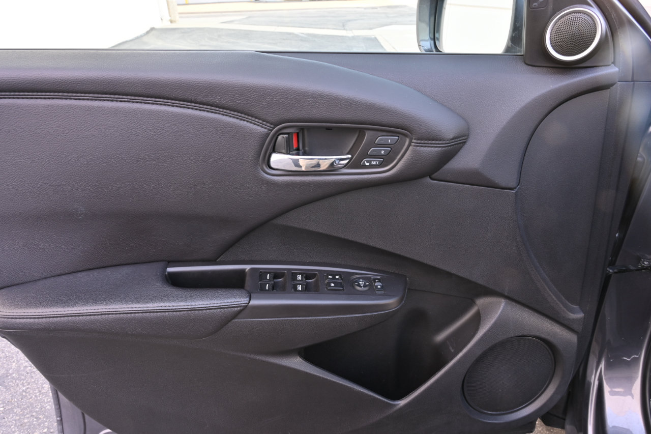 Used 2018 Acura RDX w/ Tech & AcuraWatch Plus Pack AWD/4WD image 24