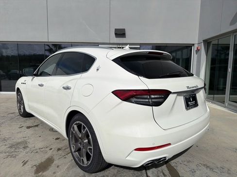 Certified 2023 Maserati Levante GT image 6