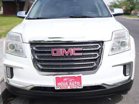 Used 2017 GMC Terrain SLT image 19