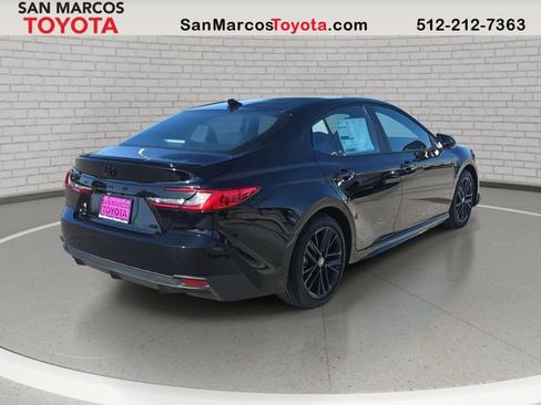 New 2026 Toyota Camry SE image 5