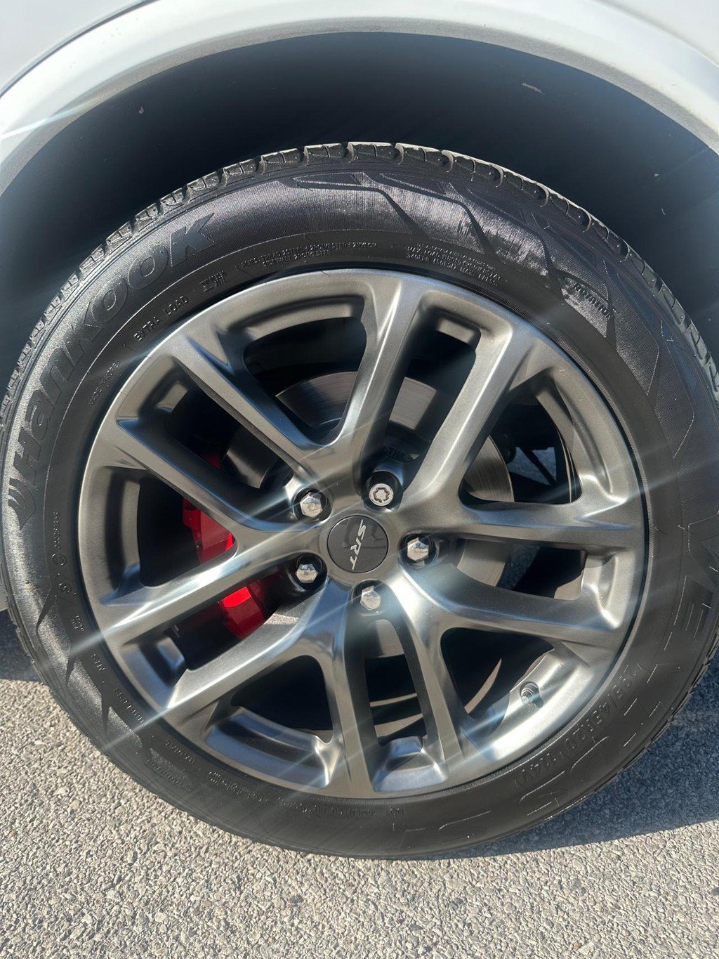 Used 2018 Dodge Durango SRT w/ SRT Interior Appearance Group AWD/4WD image 9