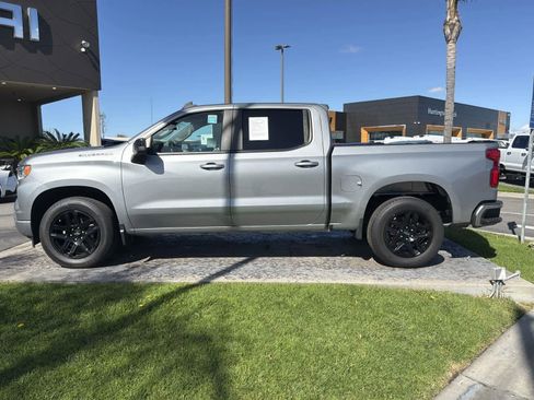 Used 2023 Chevrolet Silverado 1500 RST image 3