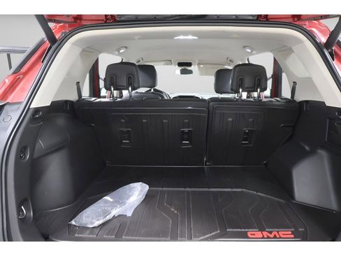 Used 2019 GMC Terrain Denali w/ Comfort Package FWD image 30