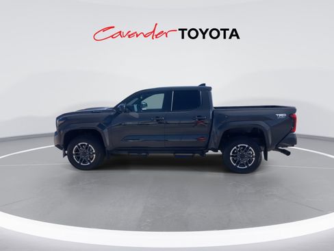 Used 2024 Toyota Tacoma TRD Sport image 5