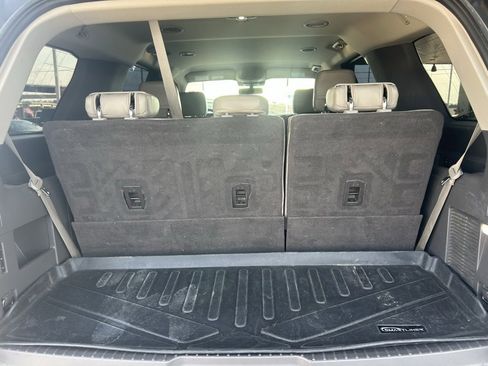 Used 2020 Ford Expedition XLT w/ Equipment Group 202A image 7