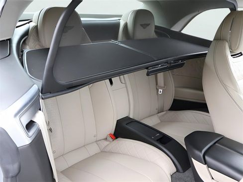 Used 2022 Bentley Continental GT image 14