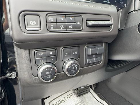 Certified 2024 GMC Yukon Denali Ultimate AWD/4WD image 22