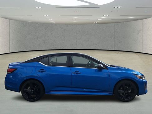 Certified 2024 Nissan Sentra SR w/ Trunk Package image 6