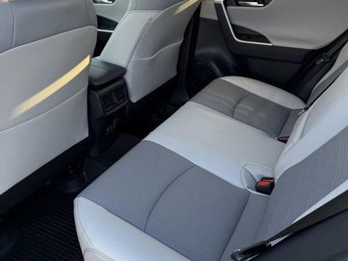 Certified 2025 Toyota RAV4 Limited image 38