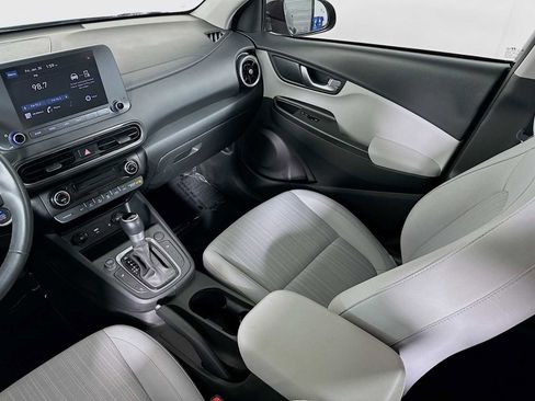 Used 2022 Hyundai Kona SEL w/ Convenience Package image 21