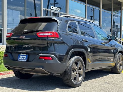 Used 2016 Jeep Cherokee 75th Anniversary FWD image 5