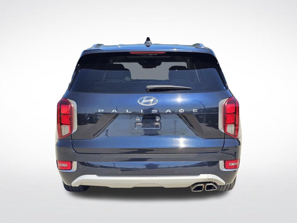 Used 2022 Hyundai Palisade Limited FWD image 13